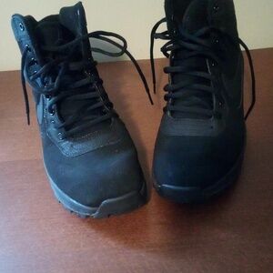 Size 11.5 Sneaker Shoes Nike